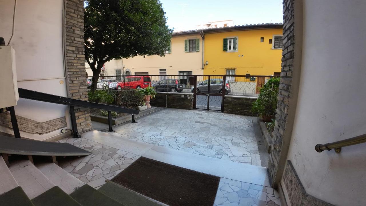 Urban Center Ii Easy Parking Near Tram * Florencia